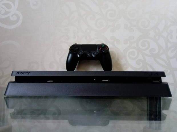 Amazon.co.jp: PlayStation 4 Pro グレイシャー・ホワイト 1TB