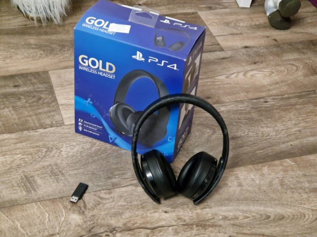 Sony Playstation Gold Wireless Headset PS4/PS5