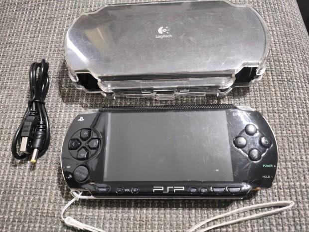 Sony Playstation PSP 1004 wifi, flash, rengeteg jtk! 