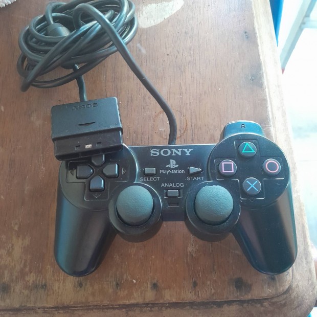 Sony Playstation  kontroller