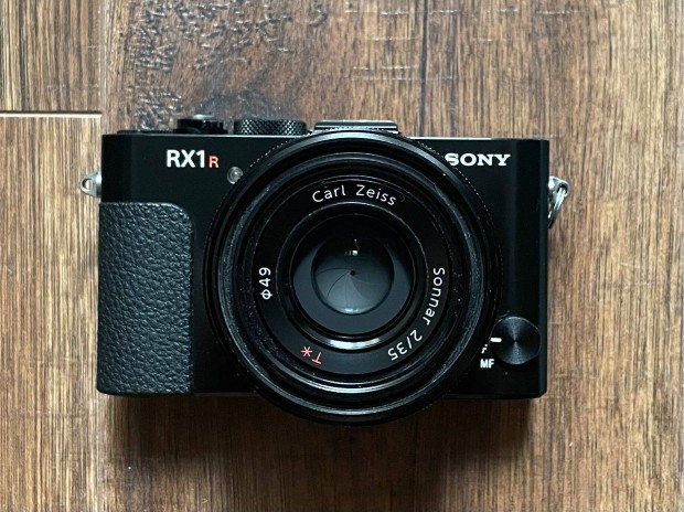 Sony RX1R Full Frame cscskompakt digitlis fnykpez