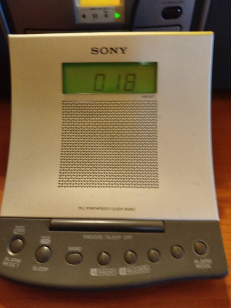 Sony Retro ebresztos radio