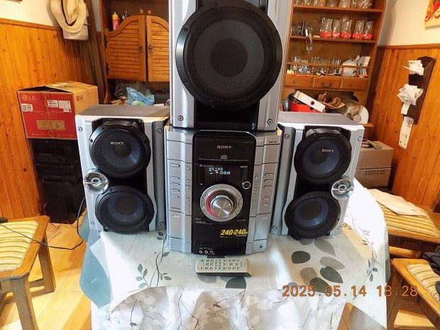 Sony Rg 444 2.1 2x240W