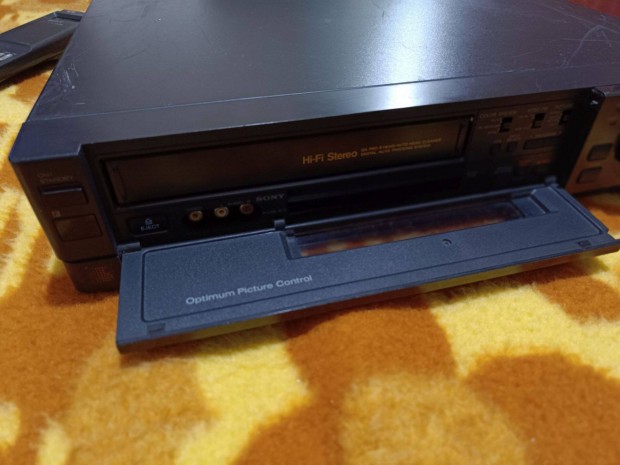 Sony SLV-E7 VHS vide alkatrsznek