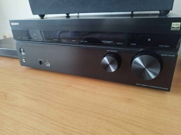 Sony STR-DH750 7.2 4K házimozi erősítő eladó