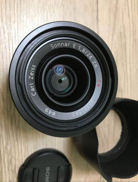 Sony Sonnar T 24mm f/1.8 ZA (SEL24F18Z) objektv