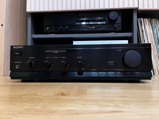 Sony TA-A200 stereo erst