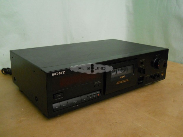 Sony TC-K561S ,1 kazetts,2 motoros 3 fejes magn deck