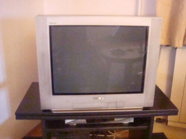 Sony Trinitron kpcsves TV