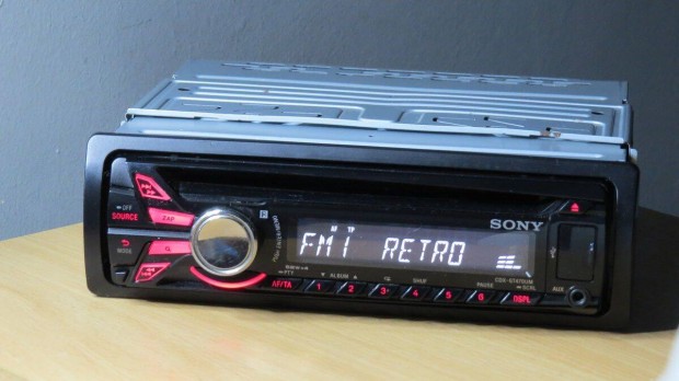 Sony USB AUX cd mp3 rádió autórádió fejegység