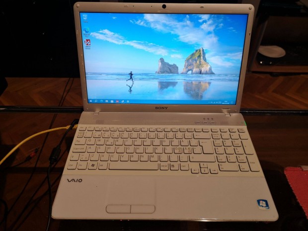 Sony VAIO 15.6 i3,rajtra ksz!