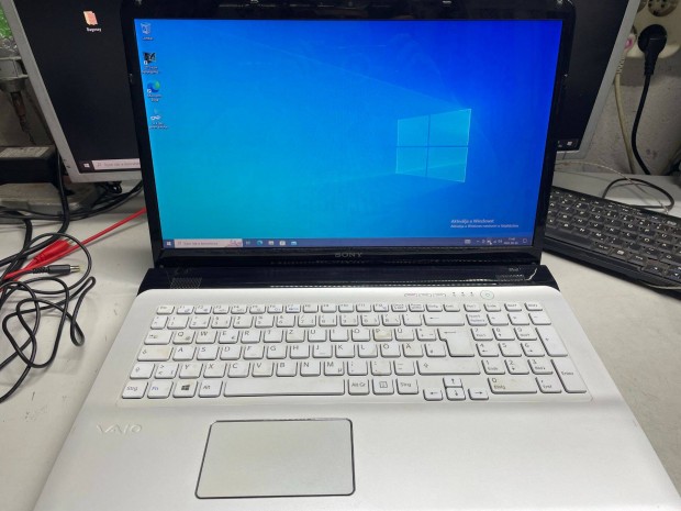 Sony Vaio 17" Ssdés laptop foxpostszállítással eladó