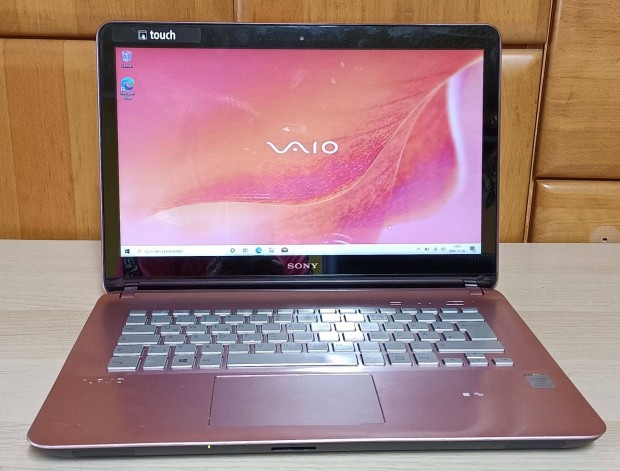 Sony Vaio Touch/14,1"-rintkijelzs Laptop/Tkletes mkdssel