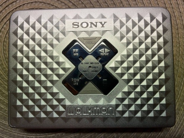 Sony WM-EX668 Made in Japan fmhzas walkman Sony akkuval