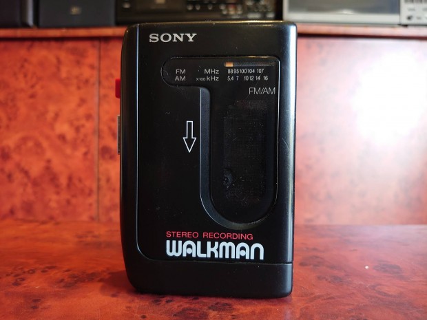 Sony WM-F2041 Stereo Recording Walkman - Felvev - recorder