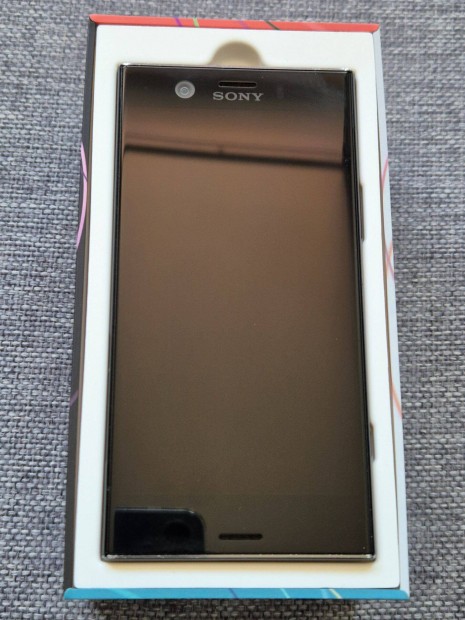 Sony Xperia Xz1 Compact eredeti tartozkokkal