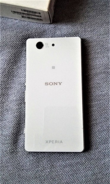 Sony Z3 Compact mkd, de hibs az rint