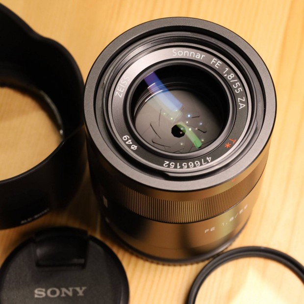 Sony Zeiss 55mm f/1.8 fullframe objektv FE 55 1.8