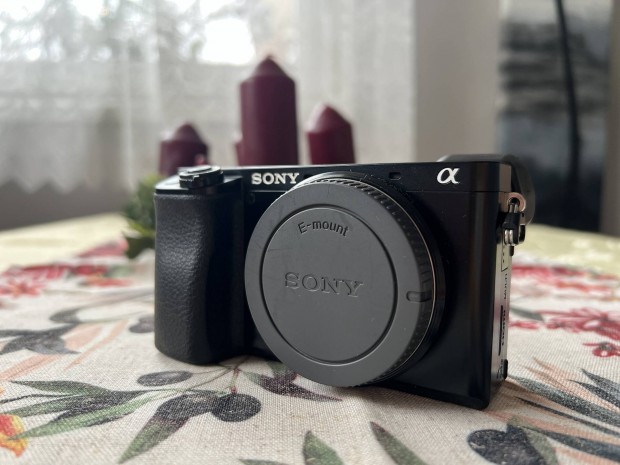 Sony a6100 milc