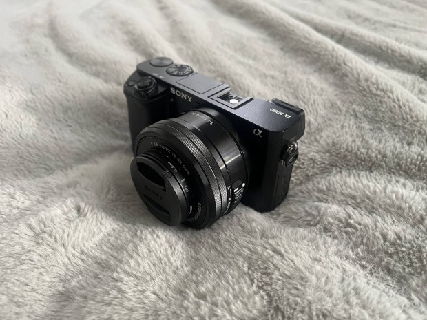 Sony a 6000 MILC