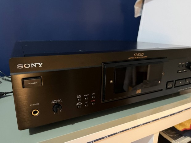Sony cdpxa50Es 