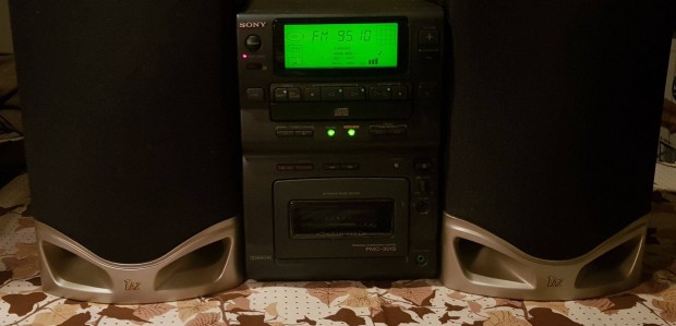 Sony hifi rdi tuner, cd, deck, AUX 21