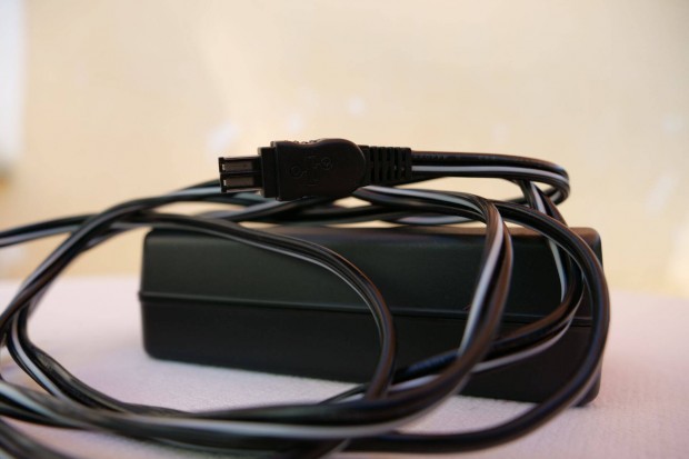 Sony kamera hálózati táp