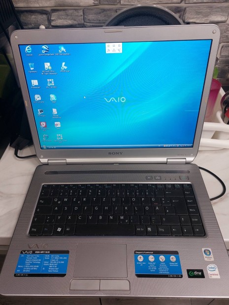 Sony laptop j llapotban