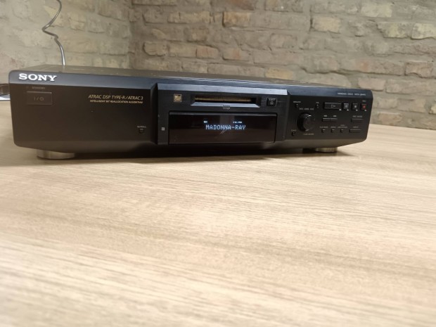 Sony minidisc deck (MDLP!!) (MDS-JE440)