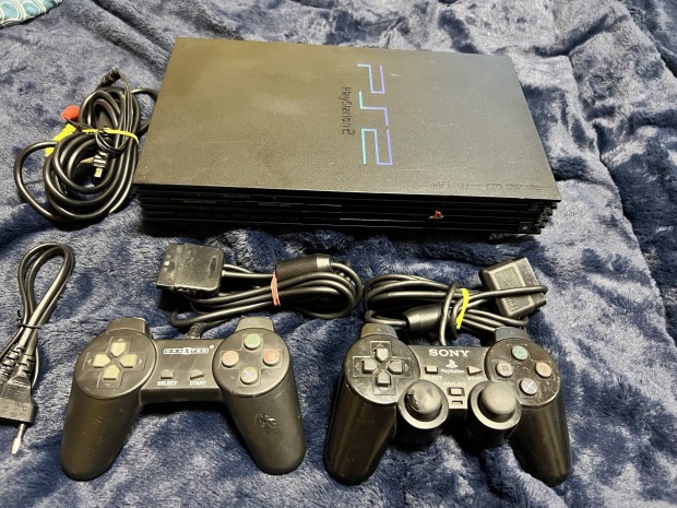 Sony playstation 2 ps2 konzol tartozékaival (hibás nem olvas)