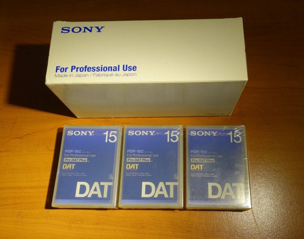 Sony prmium DAT kazetta bontatlan 3 darab egyben deck