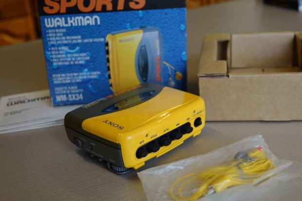 Sony sport walkman j! WM sx34