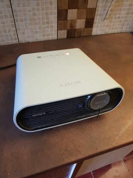 Sony xga vpl-ex5 projector 