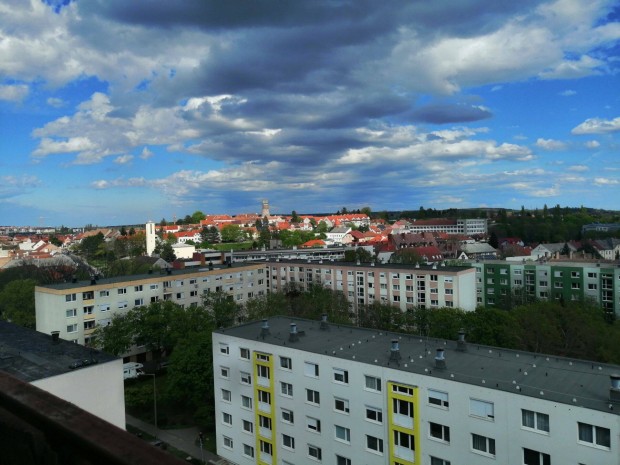 Sopron lak�s elad�!