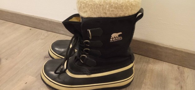 Sorel csizma 39