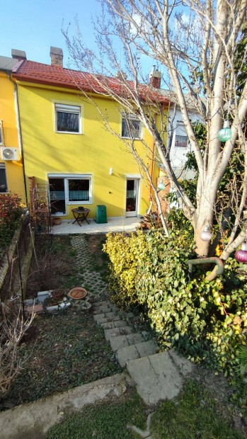 Sorh�z Veszpr�m, Egyetemv�rosban