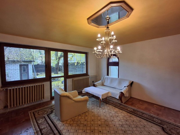 Sorh�zi otthon Ny�regyh�za egyik legkeresettebb v�rosr�sz�ben!