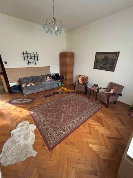 Sorh�zi t�glalak�s gar�zzsal!