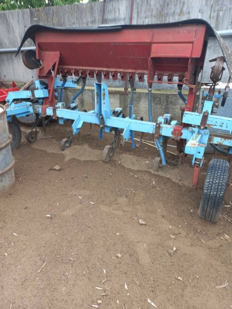 Sork�zm�vel� 6soros elad�