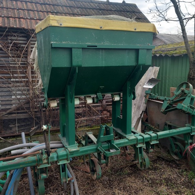 Sork�zm�vel� kultiv�tor