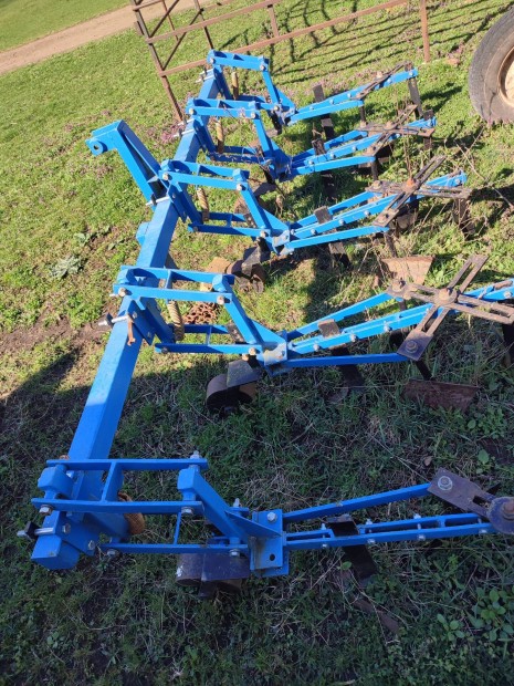 Sork�zm�vel� kultiv�tor ekekapa elad� mtz 