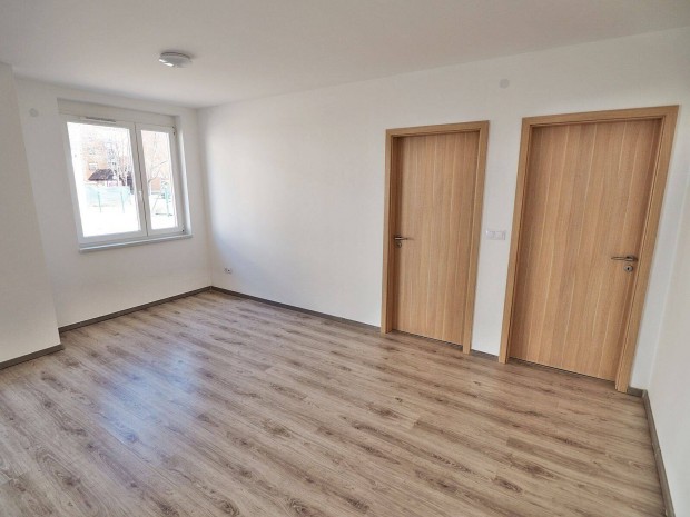 Soroksár kertvárosában lakóparki lakás eladó /D2/