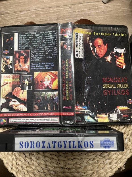 Sorozatgyilkos vhs m