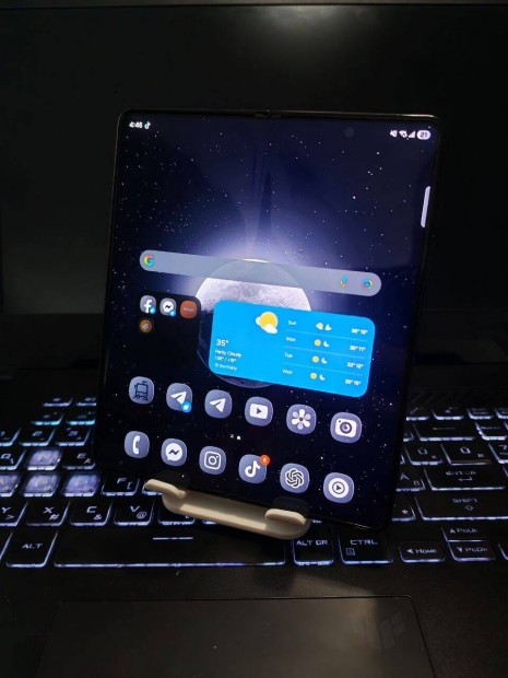 Sos elad Samsung Galaxy Z Fold5 12/512GB tartozkokkal!