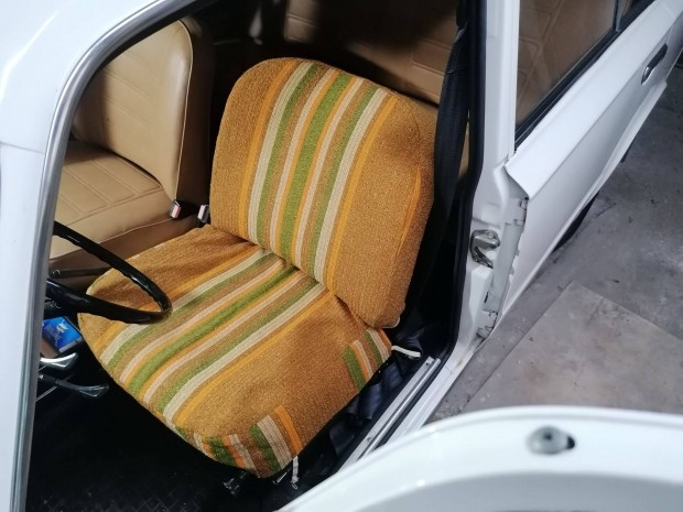 Sosem haszn�lt �j b�kebeli retr� �l�shuzat a 70-80-as �vekb�l