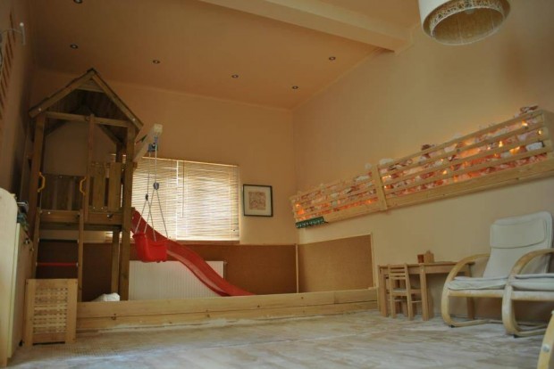 S�szoba komplett berendez�ssel elad� Szombathelyen