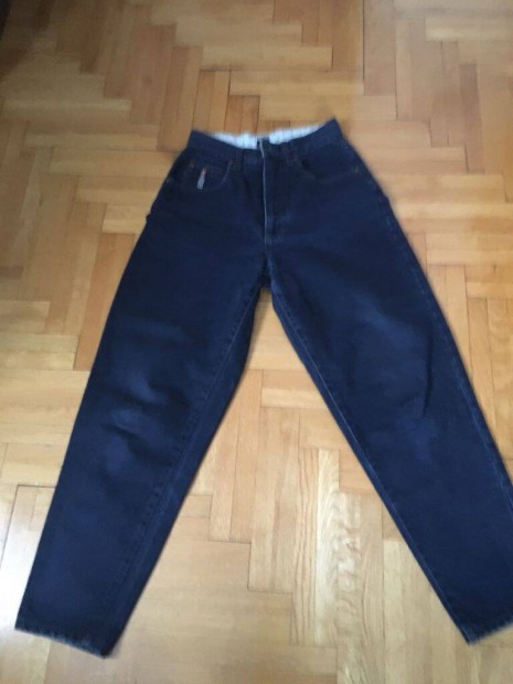 Sötétkék retró farmer 29-es