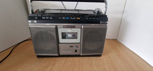 Sound 4004 Stereo Vintage rádió
