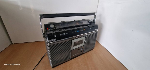 Sound 4004 stereo vintage rádió