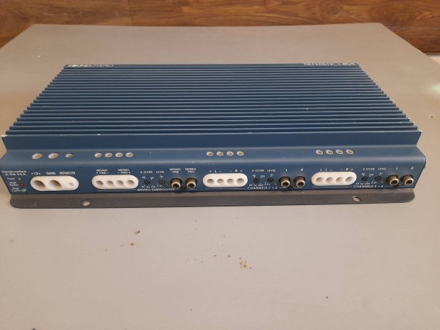 Soundstream 5 csatorns